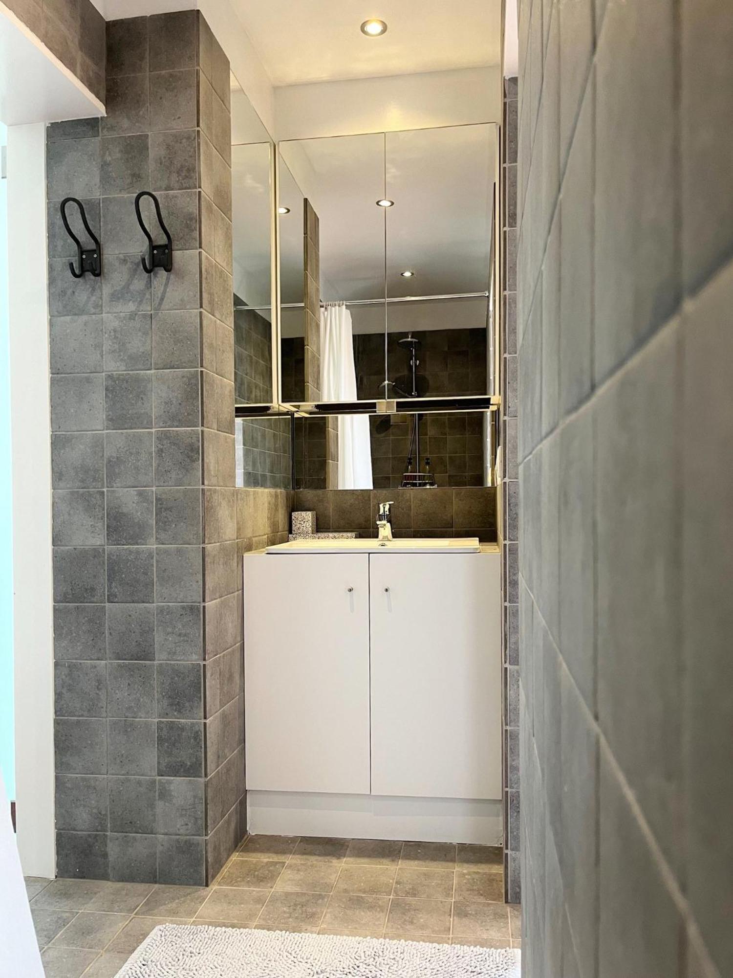 Trendy & Sunny Apartment In ヘント エクステリア 写真