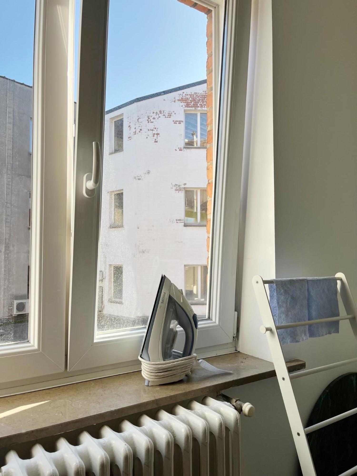 Trendy & Sunny Apartment In ヘント エクステリア 写真