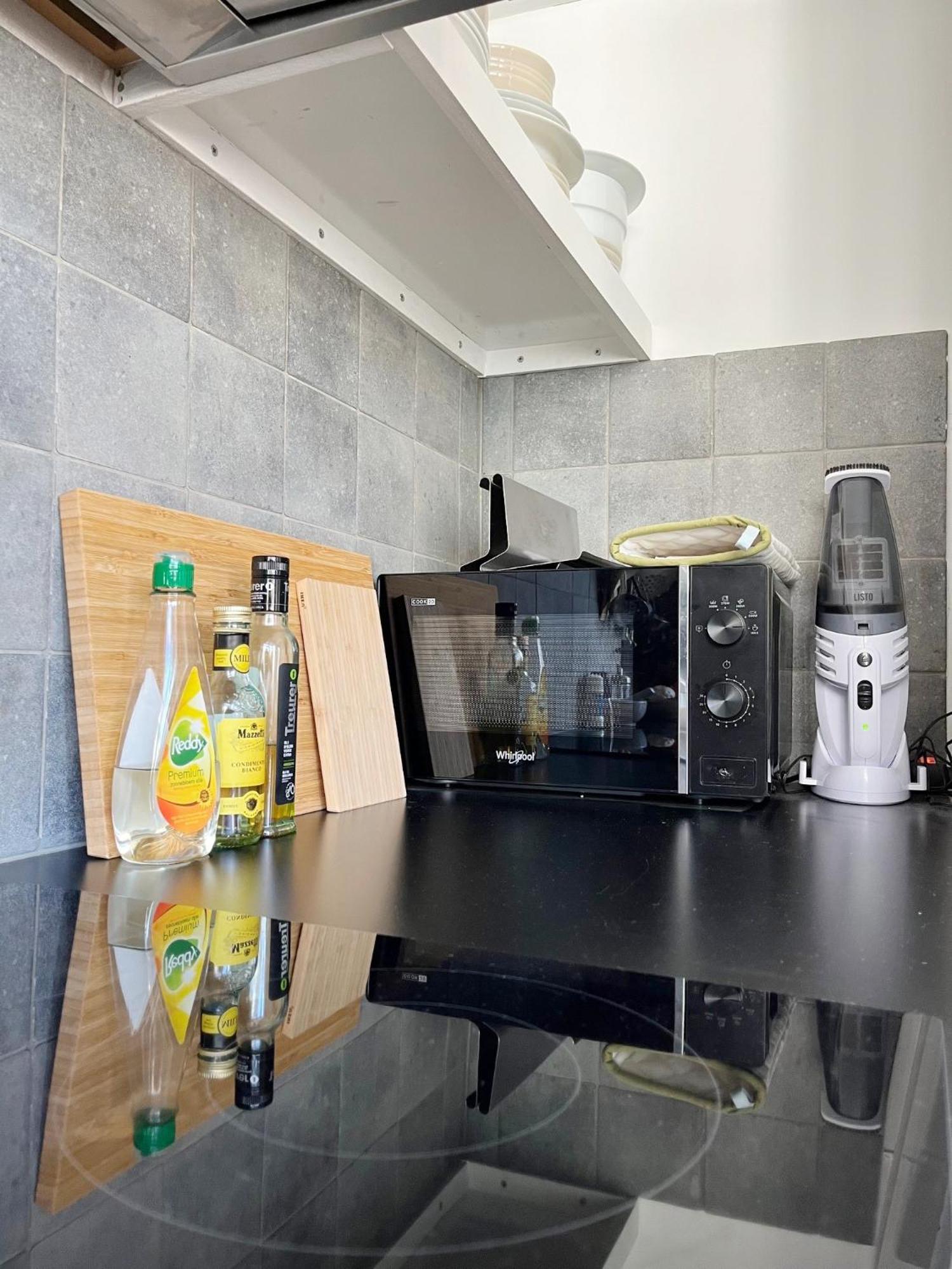 Trendy & Sunny Apartment In ヘント エクステリア 写真