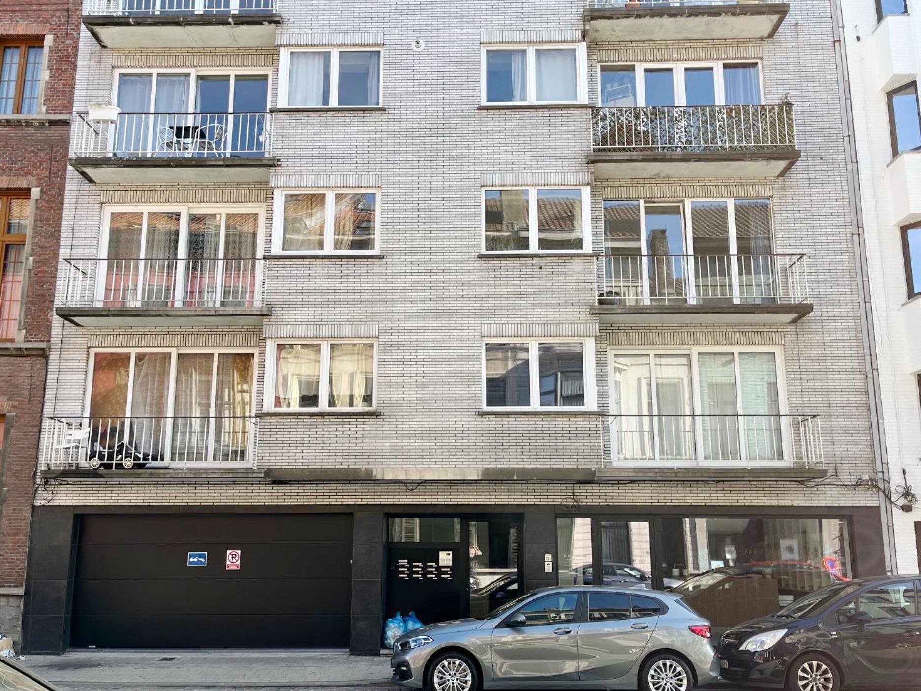 Trendy & Sunny Apartment In ヘント エクステリア 写真
